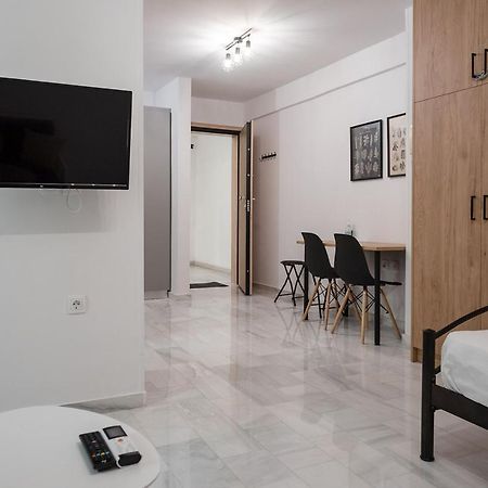 Az Modern Studio Volos Eksteriør bilde
