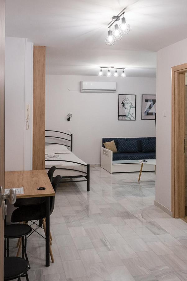 Az Modern Studio Volos Eksteriør bilde